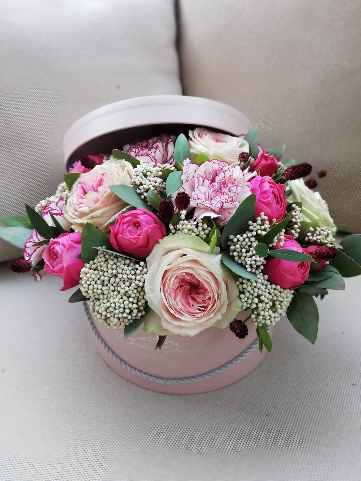 Boîte fleuri Élégance (taille L)